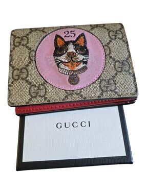 Gucci Pink Cat GG Supreme Wallet